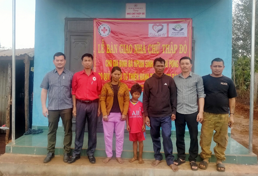 Chư Sê bảo đảm mọi người, mọi nhà đều có Tết - 第1张