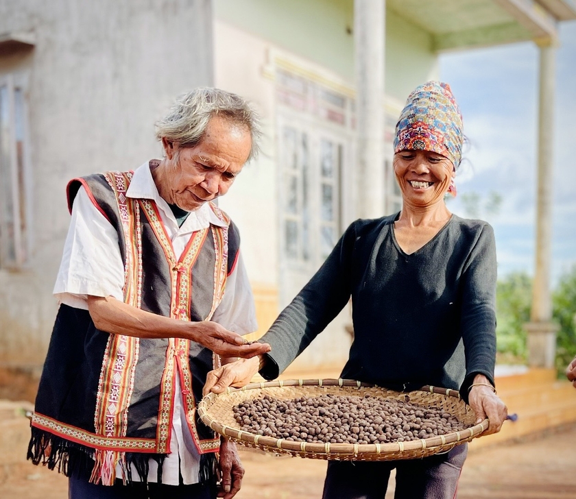 Già làng Rơmah Kul: “Cầu nối” giữa ý Đảng với lòng dân - 第1张