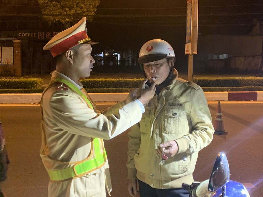 Kỳ nghỉ Tết Nguyên đán: Giữ vững an ninh trật tự, kiềm chế tai nạn giao thông - 第1张