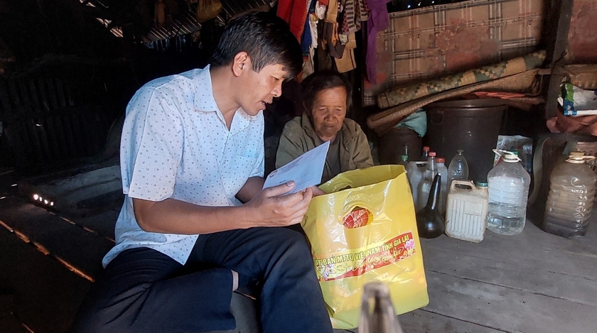 Trao quà Tết và nhà tình nghĩa cho người nghèo Gia Lai - 第2张