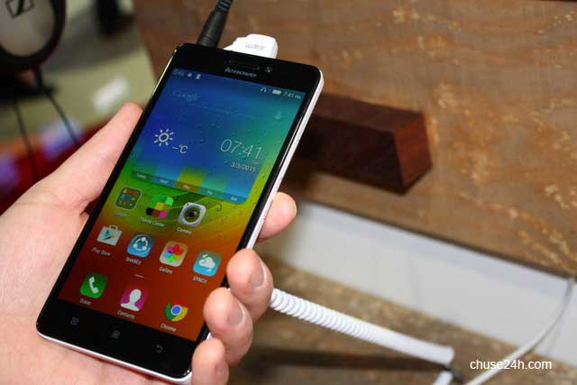 Những chiếc smartphone hot nhất trong năm 2015 - 第5张