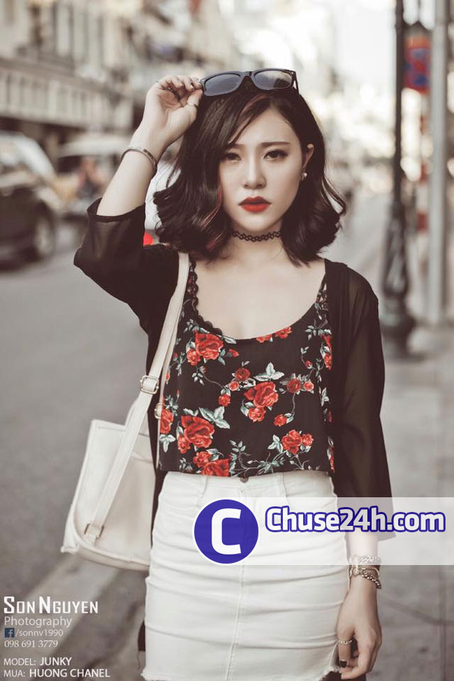 9X Kon Tum Trần Thu Hòa hút dân mạng vì xinh đẹp, hát hay - 第1张