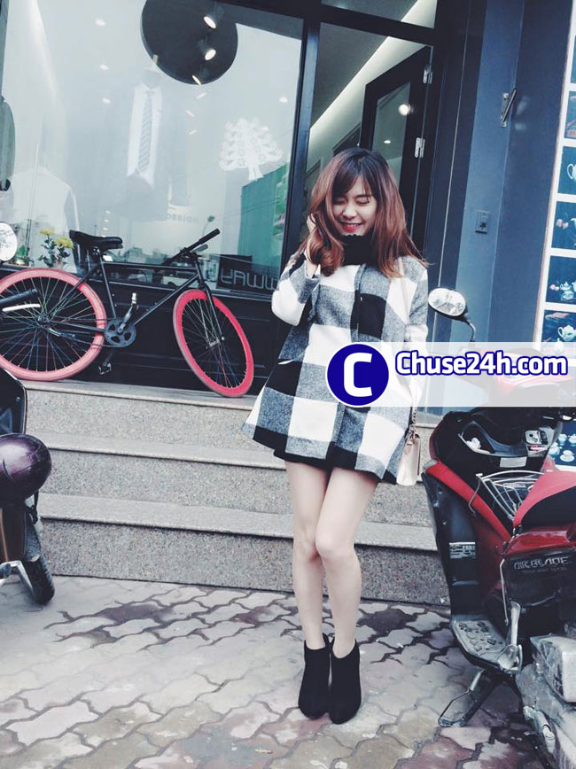 9X Kon Tum Trần Thu Hòa hút dân mạng vì xinh đẹp, hát hay - 第5张