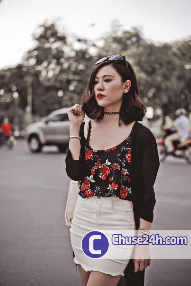 9X Kon Tum Trần Thu Hòa hút dân mạng vì xinh đẹp, hát hay - 第19张