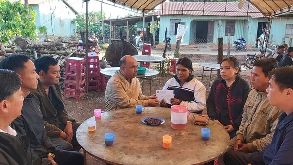 Hỗ trợ 13 triệu đồng cho gia đình có 2 cháu nhỏ tử vong do ăn thịt cóc