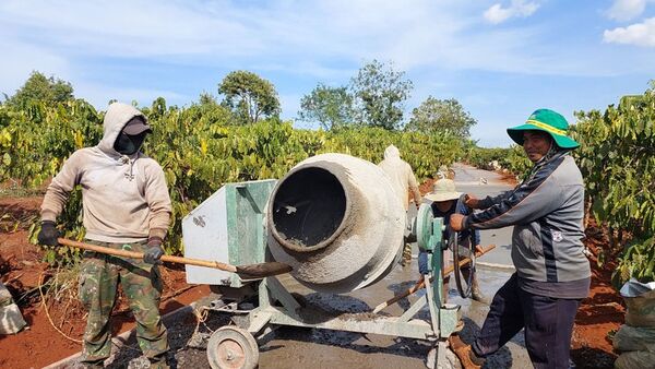 Nhiều xã có nguy cơ “rớt chuẩn” nông thôn mới