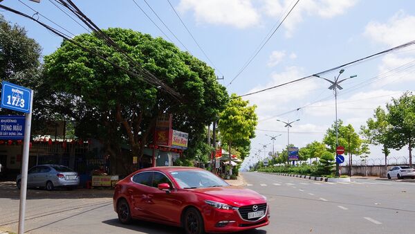 Những con đường mang tên 17 tháng 3