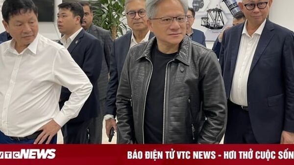 Chân dung CEO Nvidia Jensen Huang vừa sang Việt Nam, ăn đồ vỉa hè