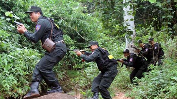 Ly kì cuộc truy lùng kẻ sát nhân bỏ trốn