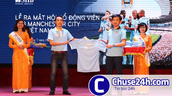 Man City thiết kế trang phục cho CĐV tại Việt Nam