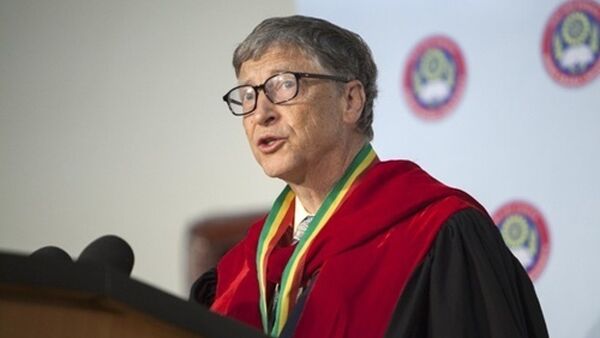 Bill Gates: Muốn kiếm nhiều tiền nên học Đại học