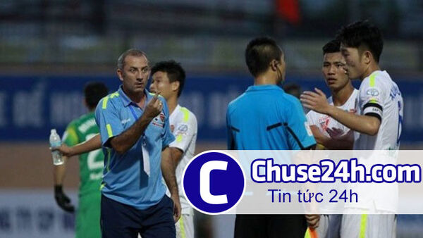 Cận cảnh bàn thắng khiến HLV HAGL phát điên