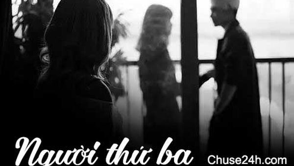 Người thứ ba: đúng hay sai?