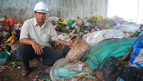 Vợ chồng yêu rác ở Chư Sê