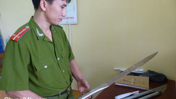 Chết tại chỗ sau khi chửi nhau trên Facebook