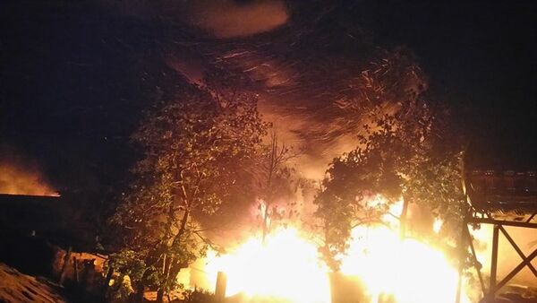 Cháy cơ sở tập kết lốp ô tô cũ trong đêm tại Chư Sê