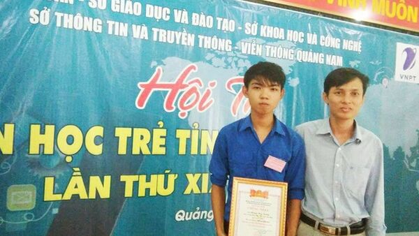 Học trò miền núi tạo website thi thử THPT quốc gia